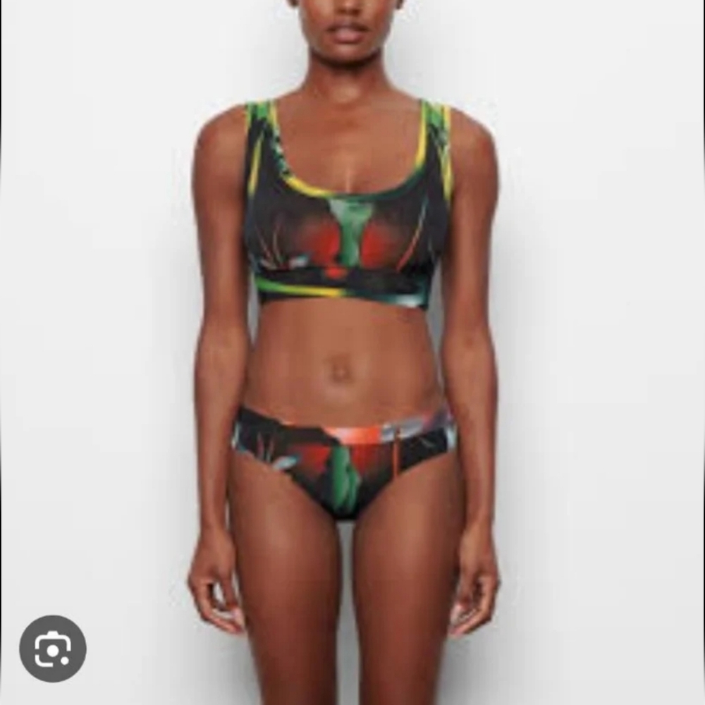 SKIMS RARE BRA SUMMER MESH OBSIDIAN FIIRPAL PRINT BY KIM KARDASHIAN